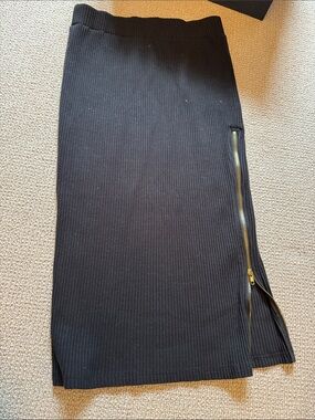 CHRLDR Black Ribbed Midi Skirt with Gold Side Zip